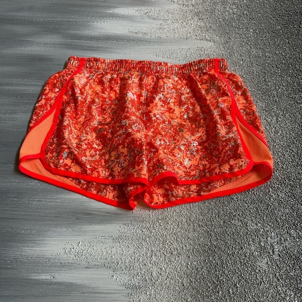 Under Armour Women's Floral Red Shorts - Picture 5 of 9